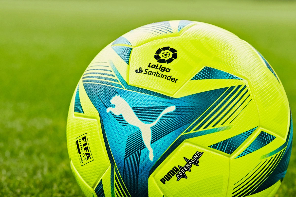 戴伟浚发文疑似告别申花，中国年轻球员的出路究竟在何方？