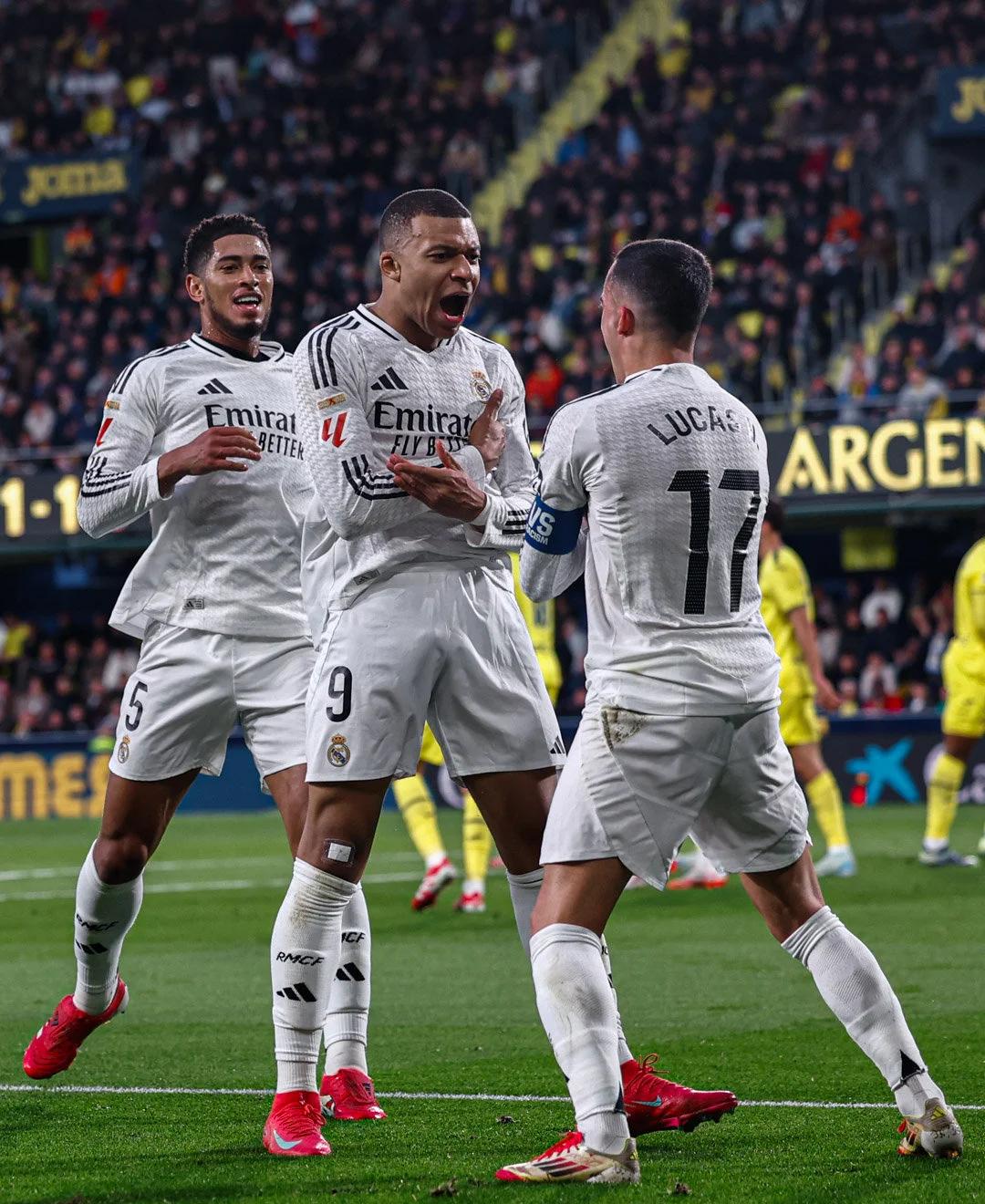 法媒：罗马已与切尔西就租借迪萨西展开谈判，球员愿意加盟（法媒：罗马与切尔西就迪萨西租借展开谈判，球员已表态愿意加盟）