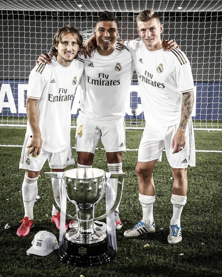 韩足晚报（2025.11.25）FC首尔夺取亚冠客场首胜（韩足晚报（2025.11.25）：FC首尔斩获亚冠客场首胜）