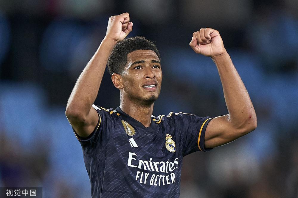 意杯半场：吉姆斯蒂建功，菲尼染红，亚特兰大暂1-0热那亚（意大利杯半场战报：吉姆斯蒂破门，菲尼染红，亚特兰大暂1-0领先热那亚）