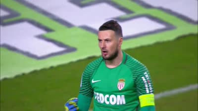 拉布亚德发文告别英博，队友马莱莱、马马杜送上祝福