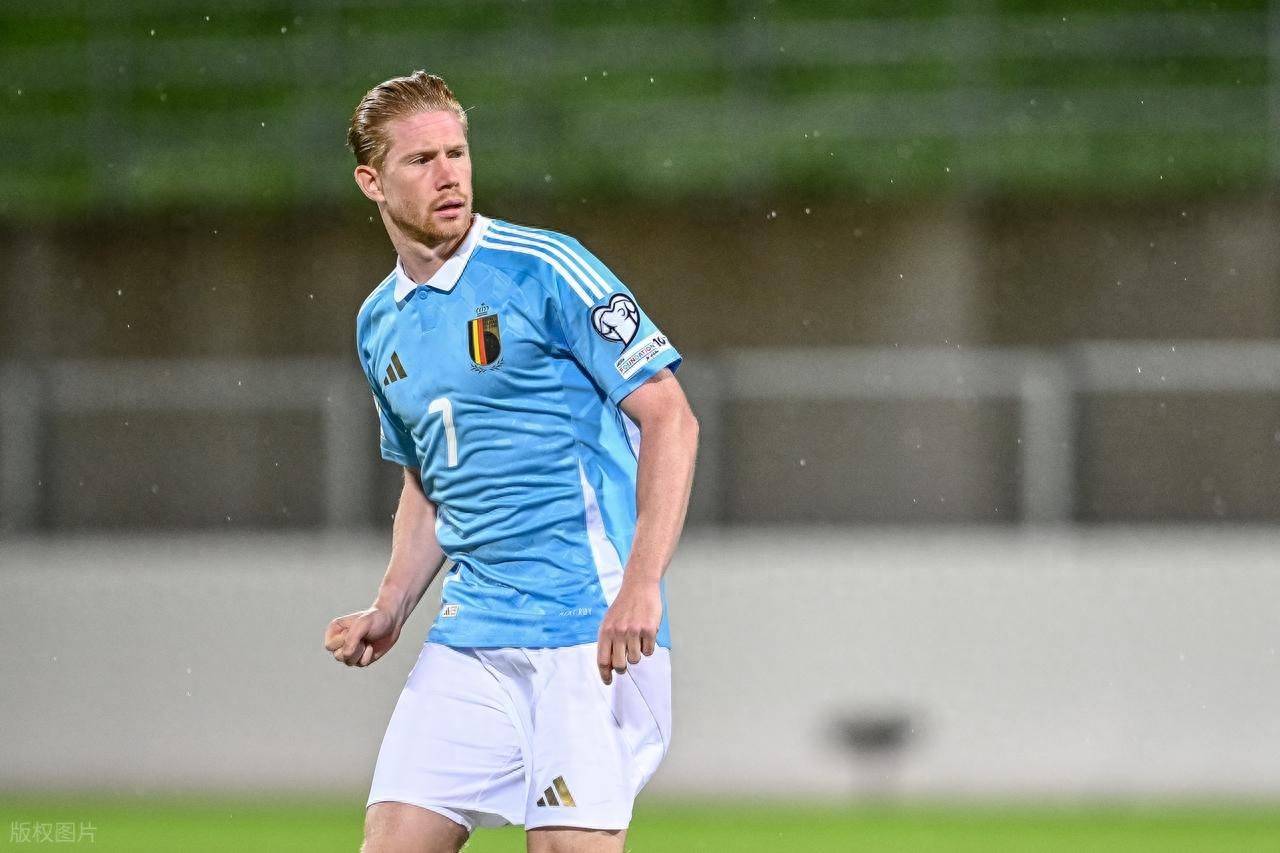 英媒：德利赫特的伤势并不严重，最快有望本周恢复训练