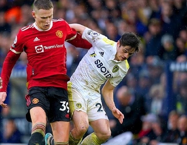 英超战报：蒂亚戈失绝平点，布莱顿2-1险胜布伦特福德（英超：蒂亚戈失点错失扳平，布莱顿2-1力克布伦特福德）