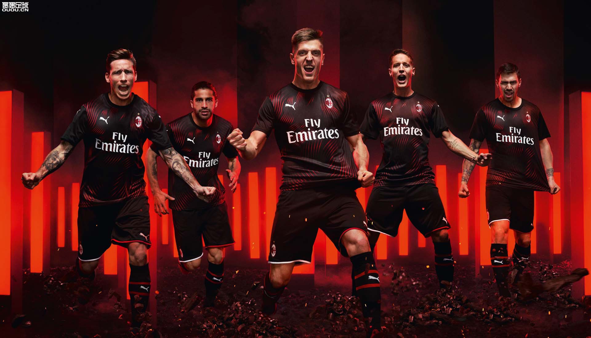 詹姆斯关键时刻稳住节奏