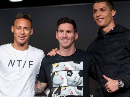 德甲官博祝贺邵佳一：期待邵佳一带领中国国家队走向更高舞台（德甲官博贺邵佳一：期待他率国足登上更高舞台）